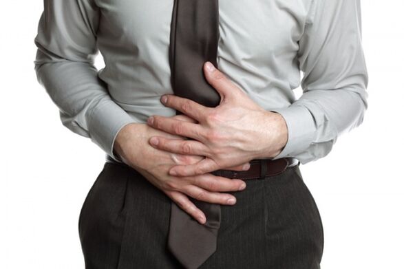 O malestar estomacal é un efecto secundario dos remedios populares para o rexuvenecemento